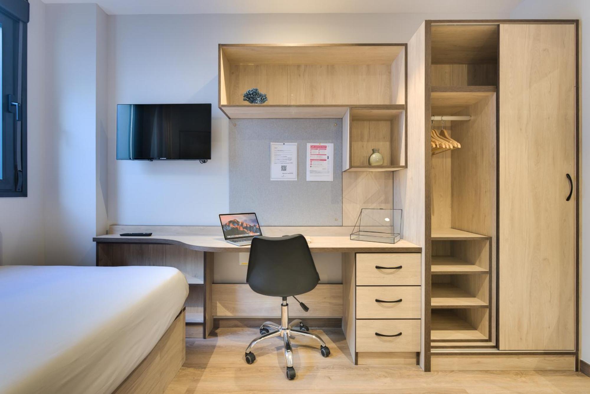 Livensa Living Salamanca Albergue Juvenil Esterno foto